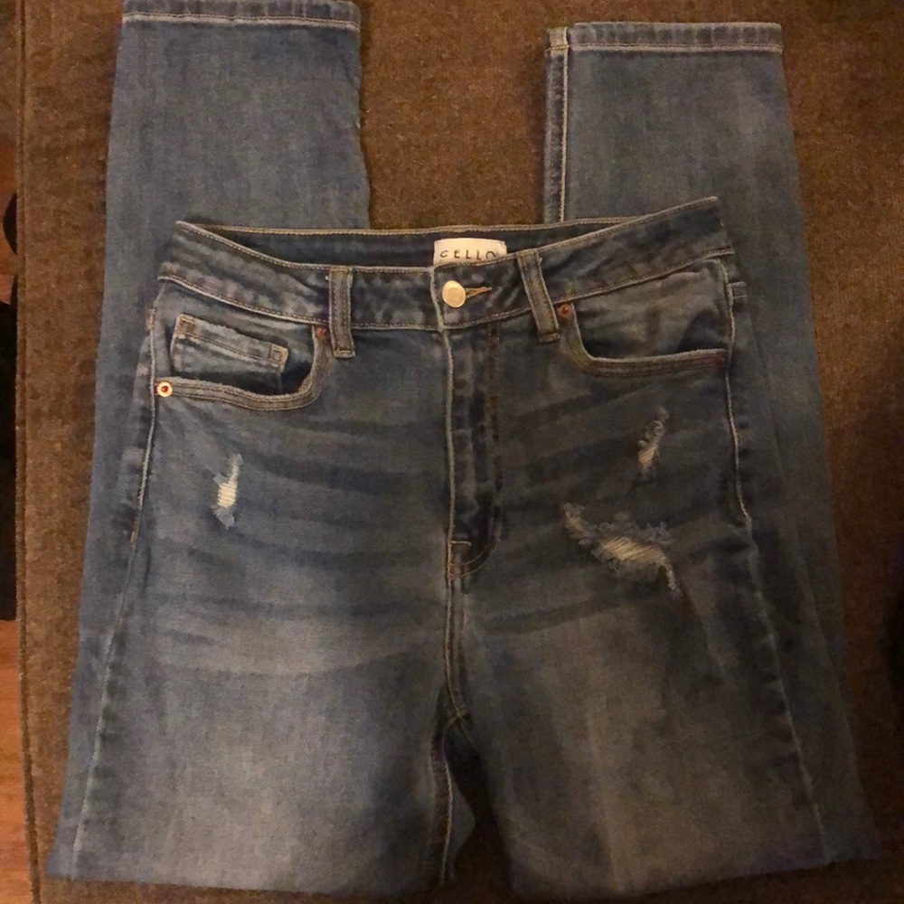 Like new Cello high rise skinny stretch Jeans Size 7